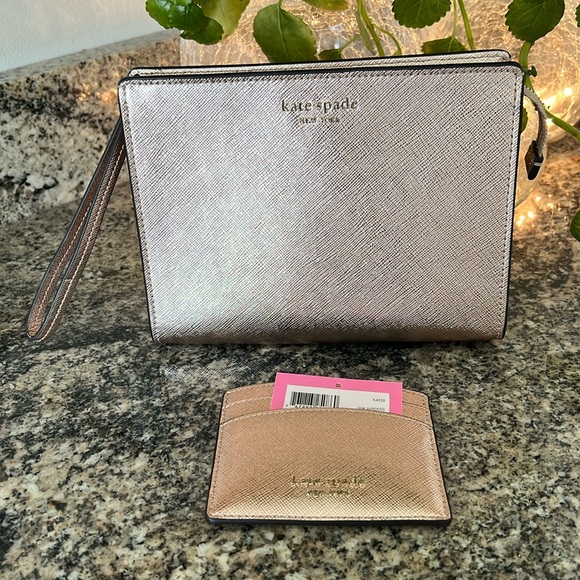 kate spade Handbags - Kate Spade Wristlet and Card Holder